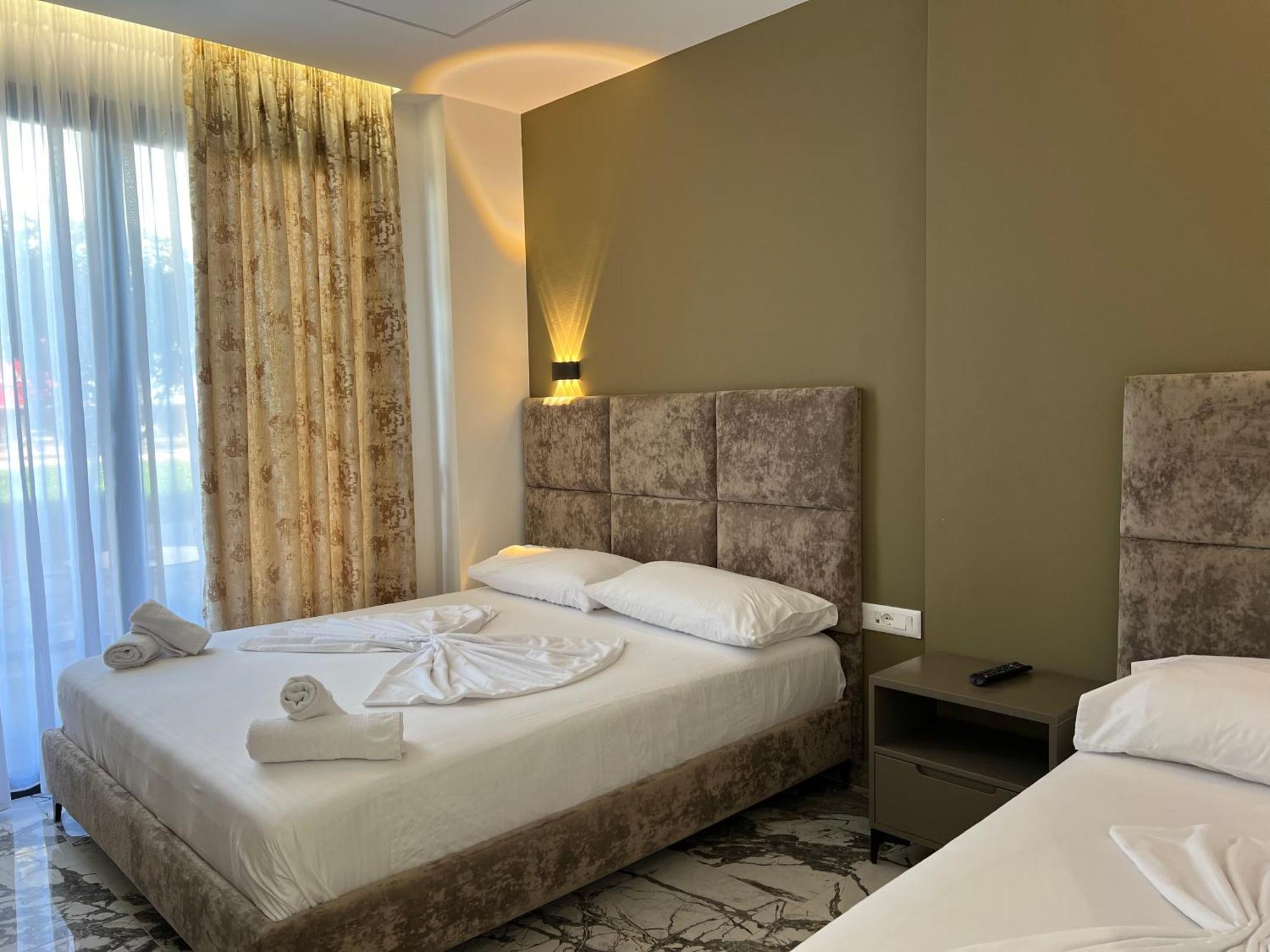 Poseidon Hotel 2 คซามิล ภายนอก รูปภาพ